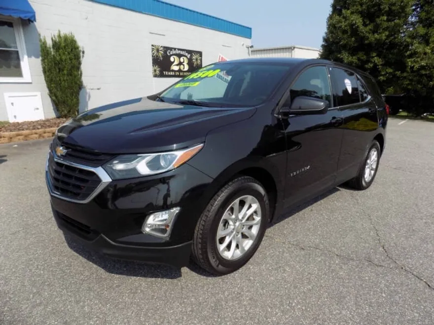 2020 Chevrolet Equinox photo 1