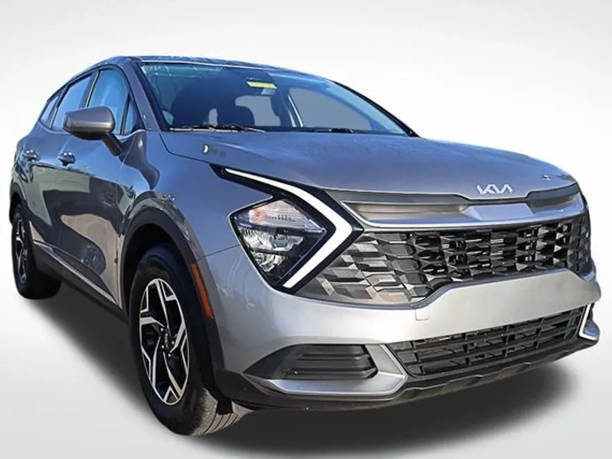 2023 Kia Sportage LX photo 1
