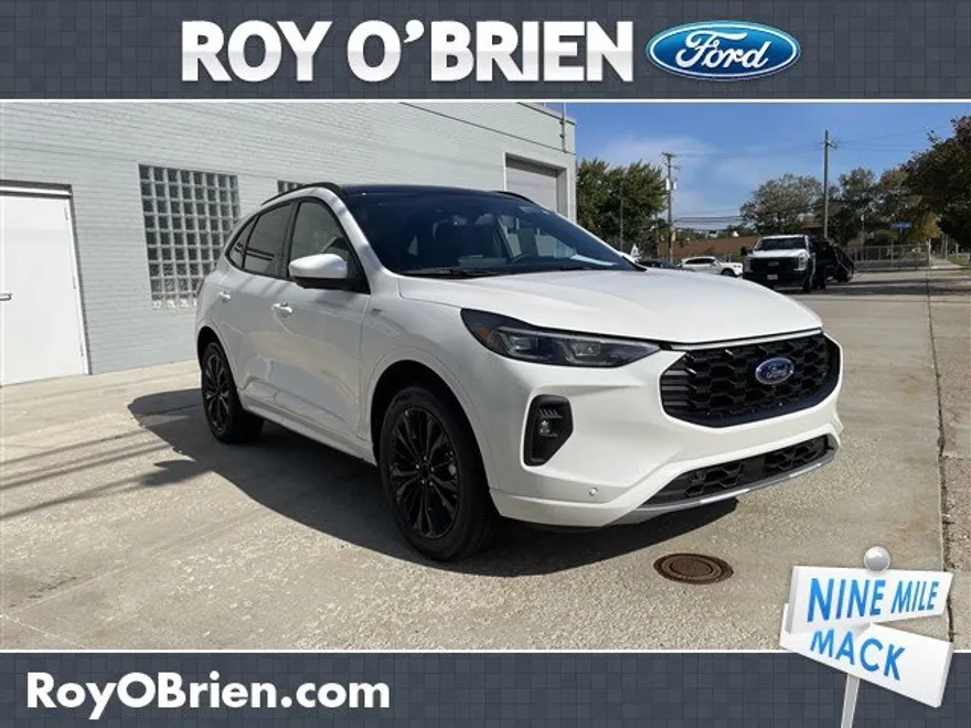 2025 Ford Escape ST-Line Elite photo 1