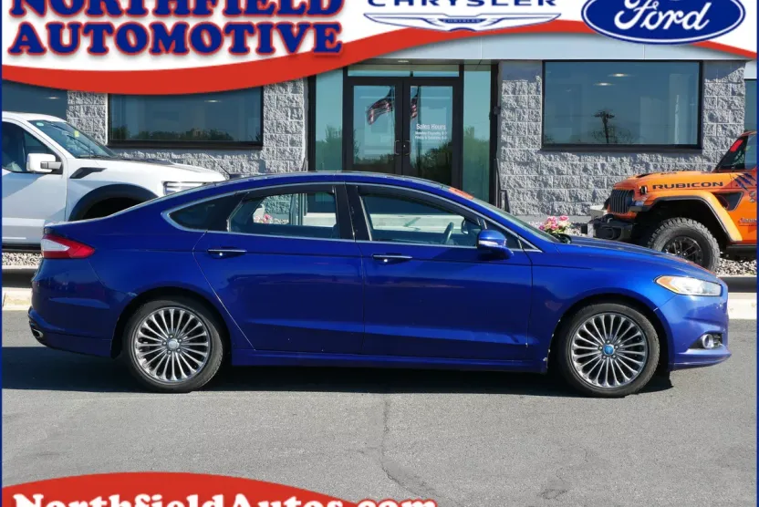 2013 Ford Fusion Titanium photo 1
