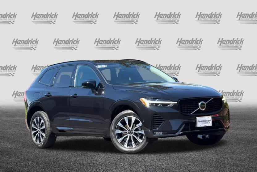 2025 Volvo XC60 B5 Plus photo 1