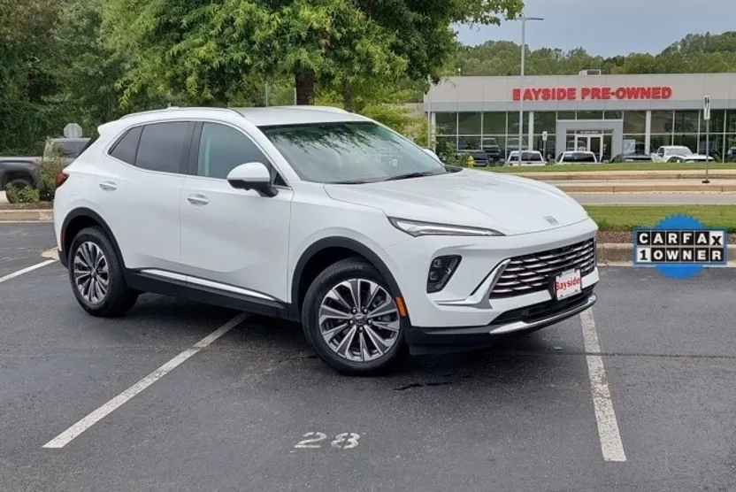2025 Buick Envision Preferred photo 1