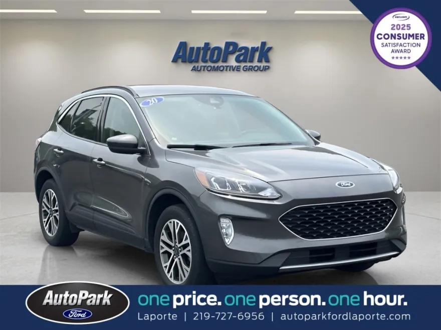 2020 Ford Escape SEL photo 1
