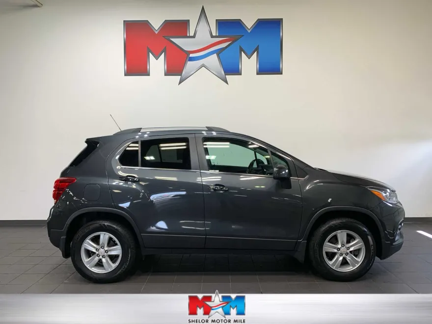 2017 Chevrolet Trax LT photo 1