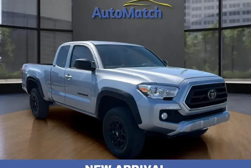 2023 Toyota Tacoma SR5 V6 photo 1