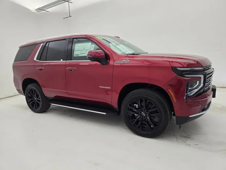 2025 Chevrolet Tahoe High Country photo 1