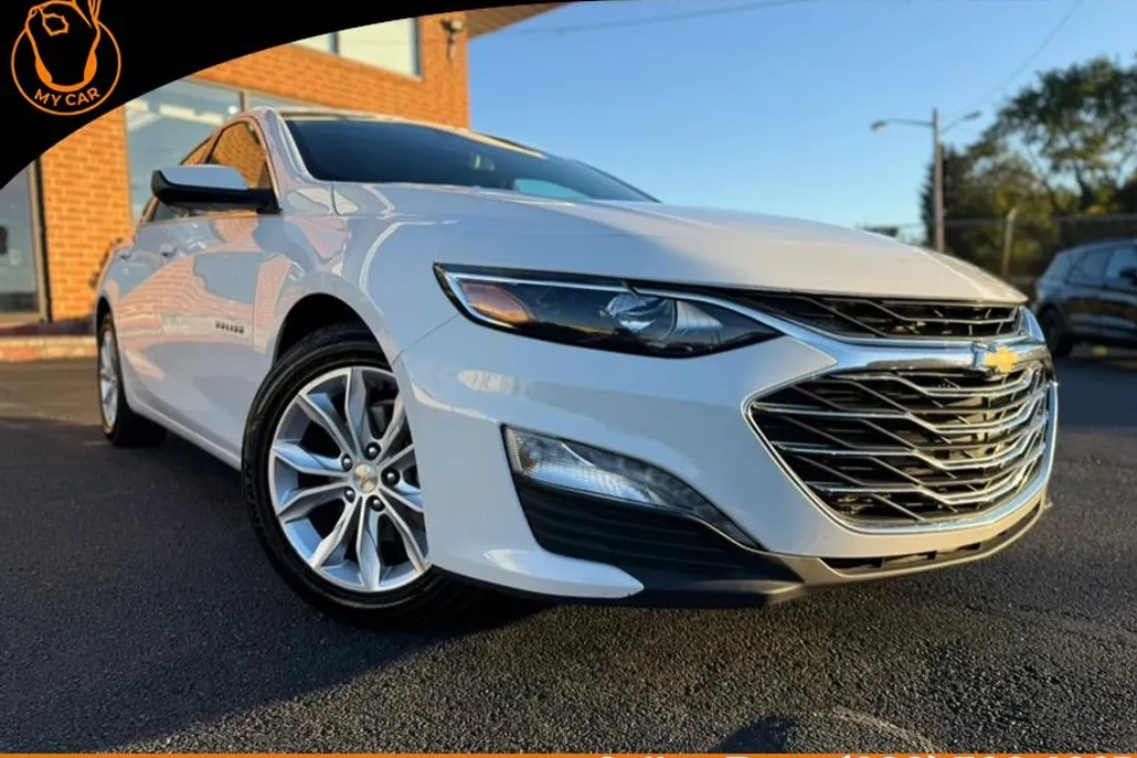 2023 Chevrolet Malibu 1LT photo 1