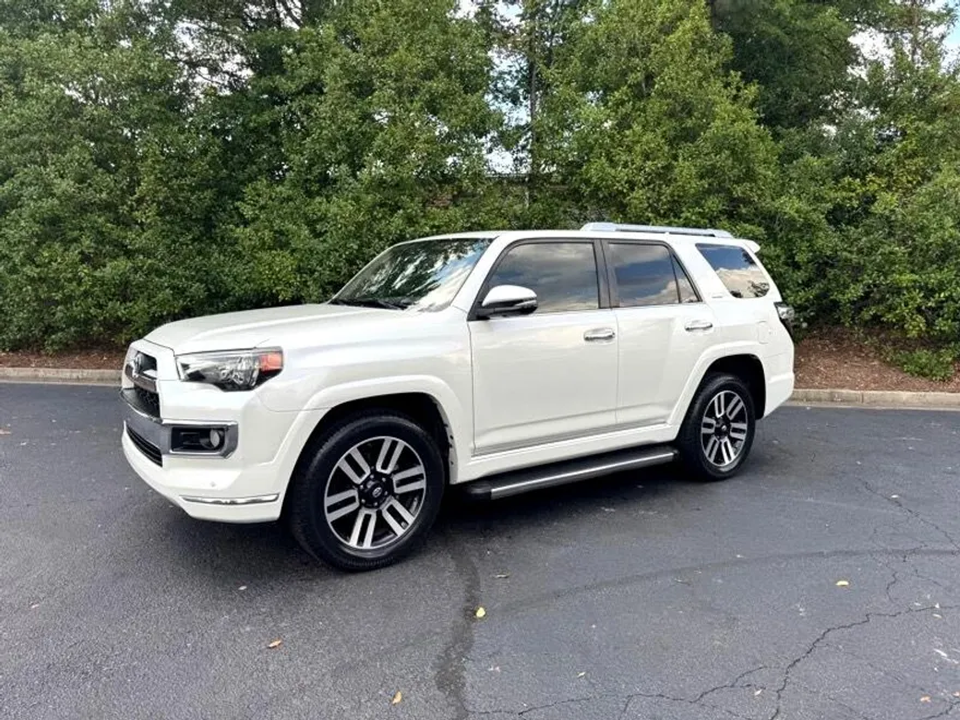 2015 Toyota 4Runner Limited 4WD V6 photo 1