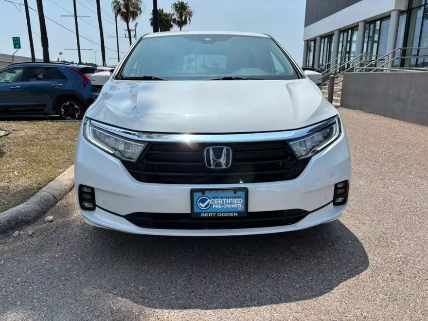 2024 Honda Odyssey Elite photo 1