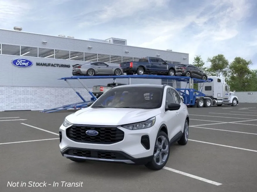 2025 Ford Escape ST-Line photo 1