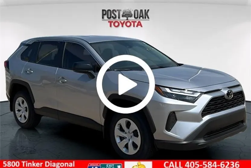 2025 Toyota RAV4 LE photo 1