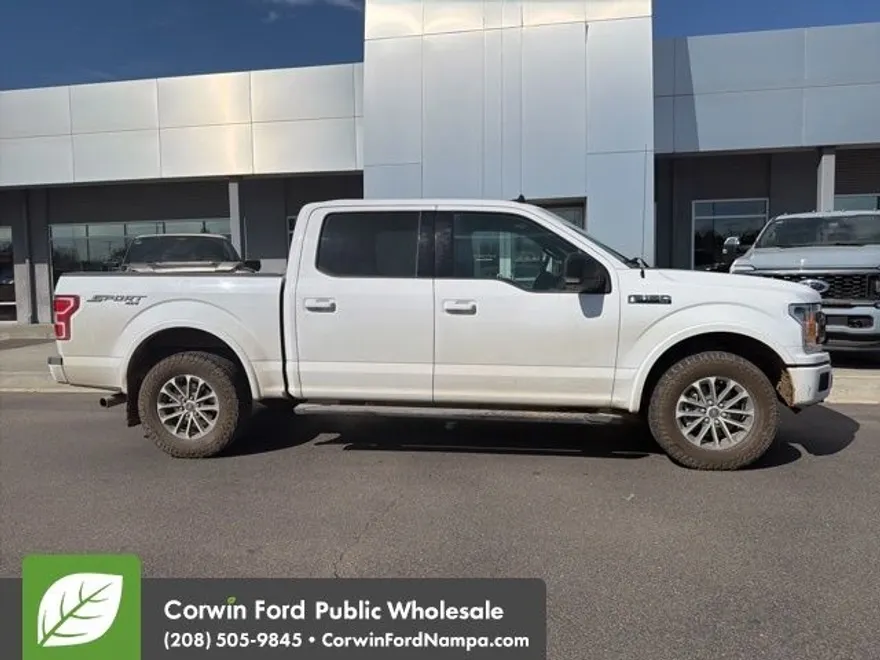 2020 Ford F-150 XLT photo 1
