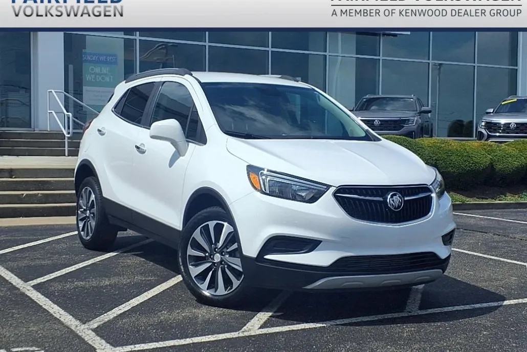 2022 Buick Encore Preferred photo 1