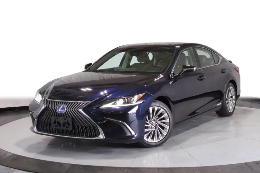 2019 Lexus ES 300h Luxury photo 1