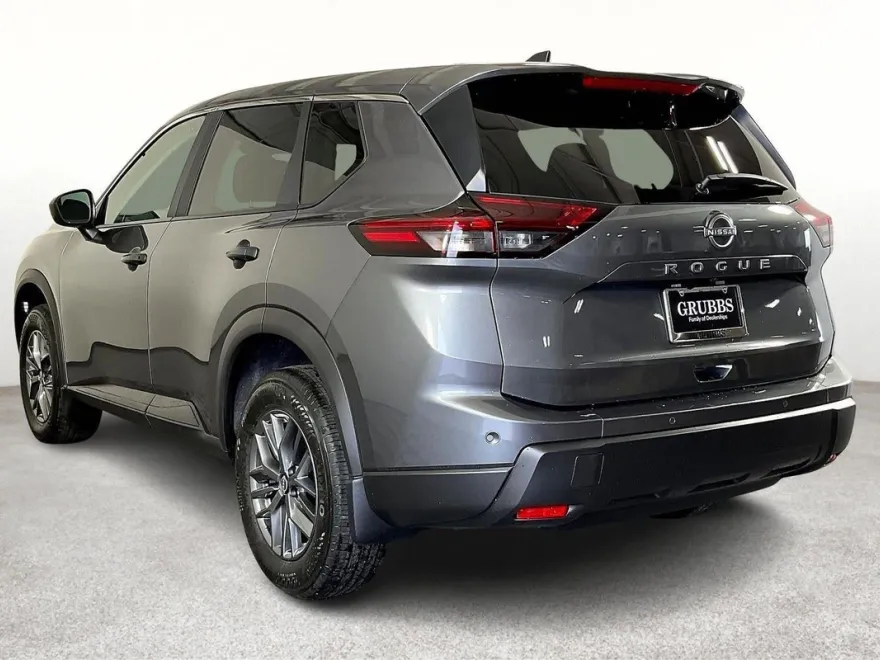 2026 Nissan Rogue S photo 1