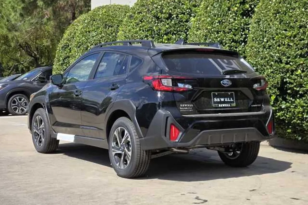 2025 Subaru Crosstrek Premium photo 1