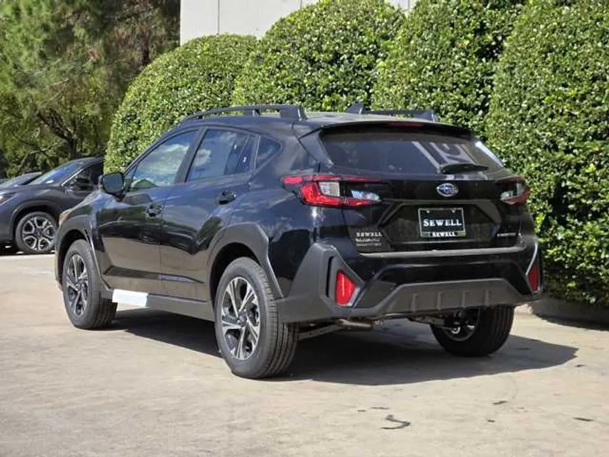 2025 Subaru Crosstrek Premium photo 1