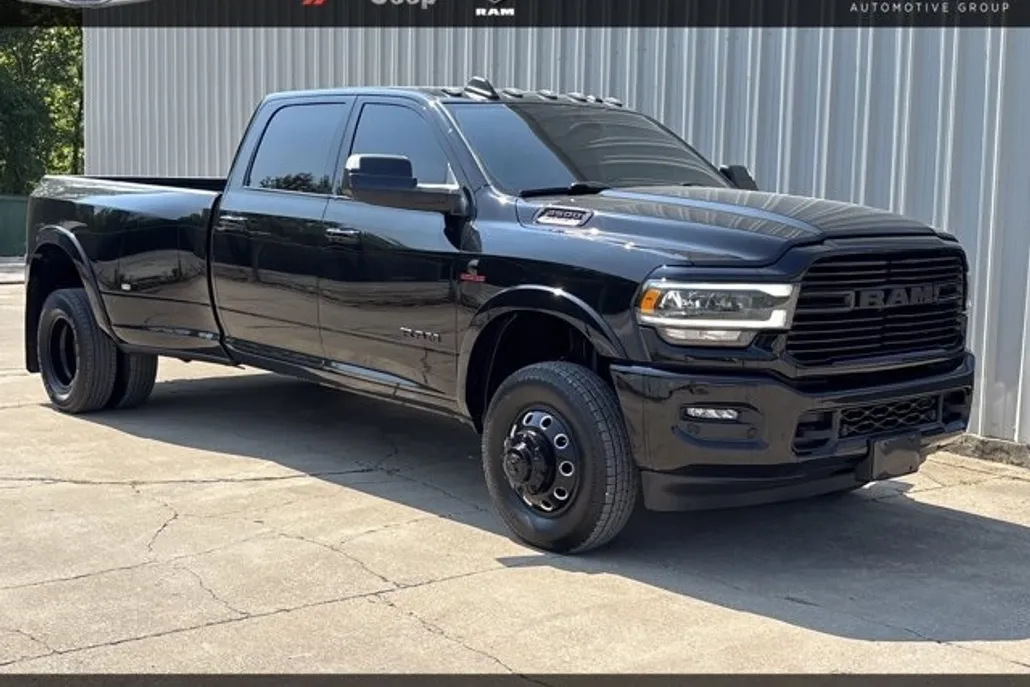 2022 Ram 3500 Laramie photo 1