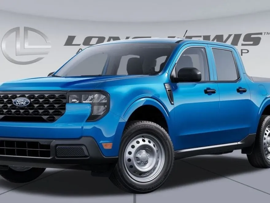 2025 Ford Maverick XL photo 1