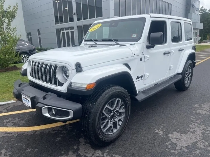 2025 Jeep Wrangler Sahara photo 1