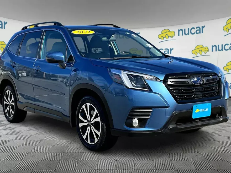 2022 Subaru Forester Limited photo 1