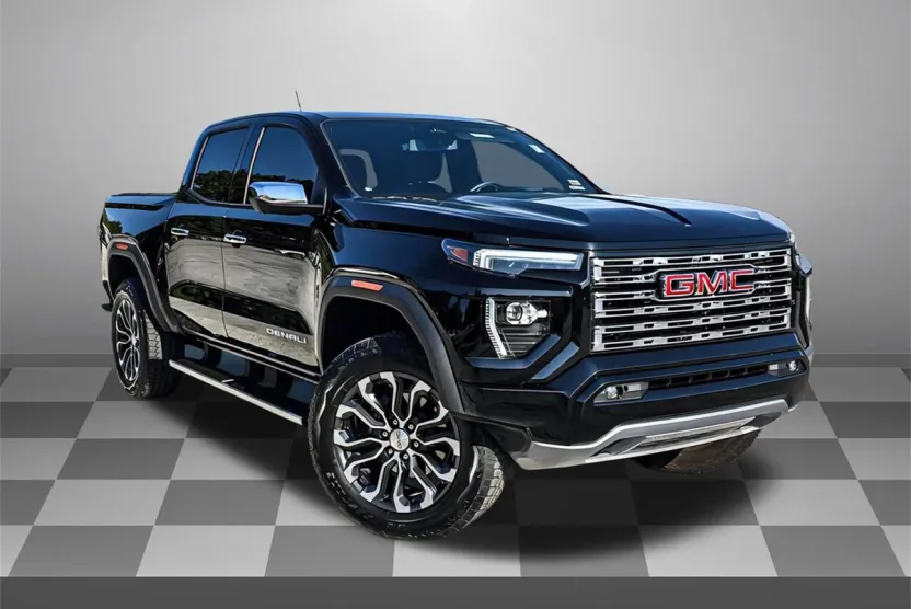 2025 Gmc Canyon Denali photo 1