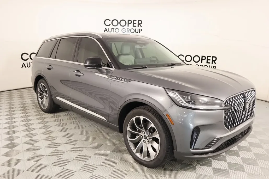 2025 Lincoln Aviator Reserve photo 1