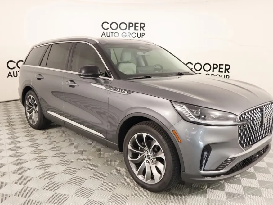 2025 Lincoln Aviator Reserve photo 1
