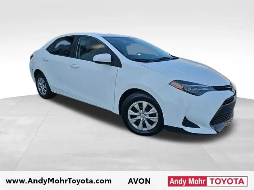 2019 Toyota Corolla L photo 1