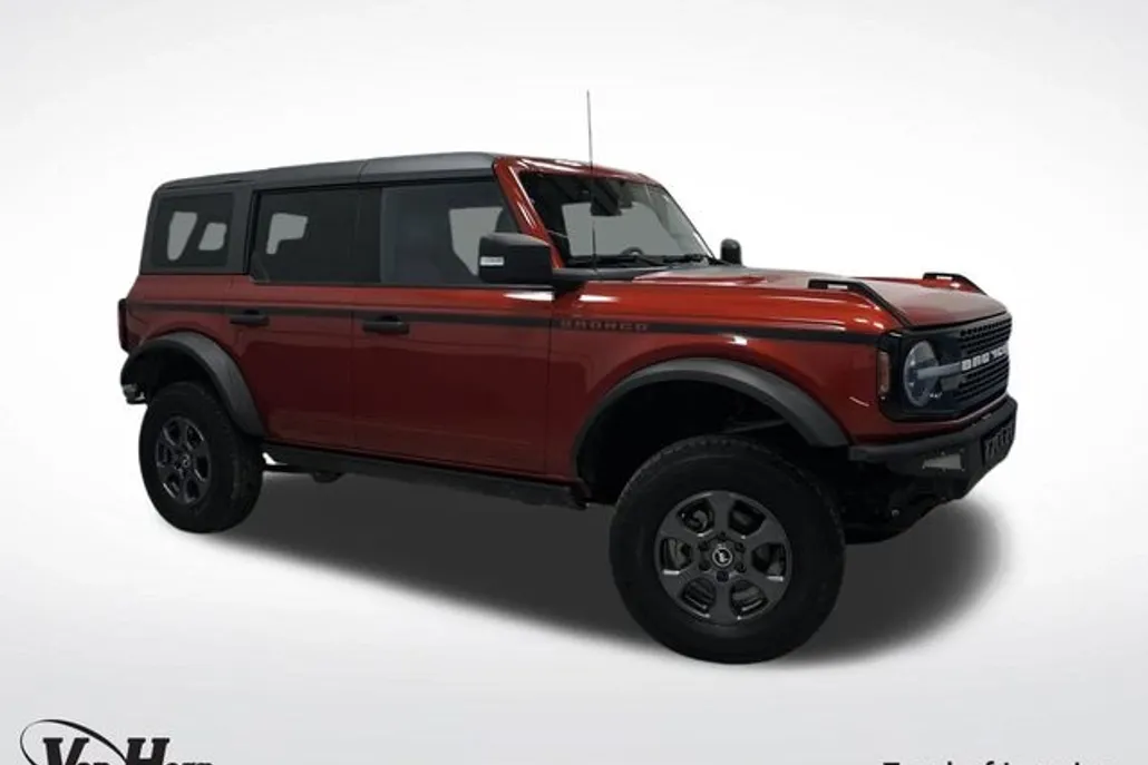 2023 Ford Bronco Wildtrak photo 1