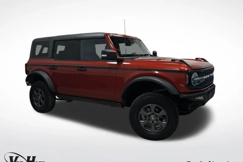 2023 Ford Bronco Wildtrak photo 1