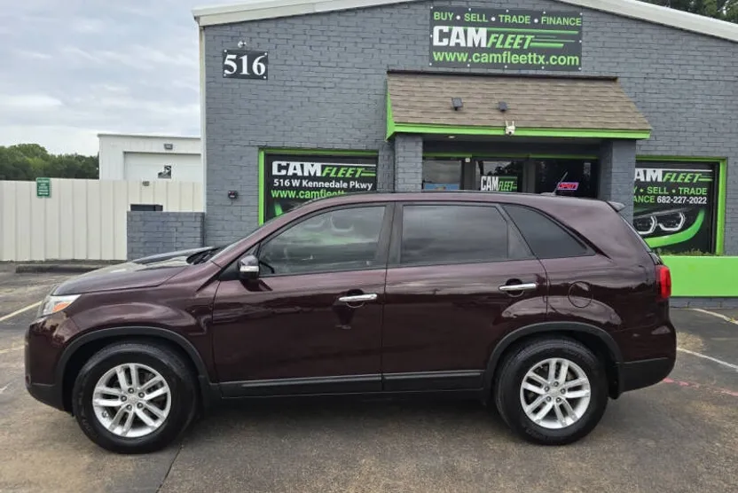 2014 Kia Sorento LX photo 1