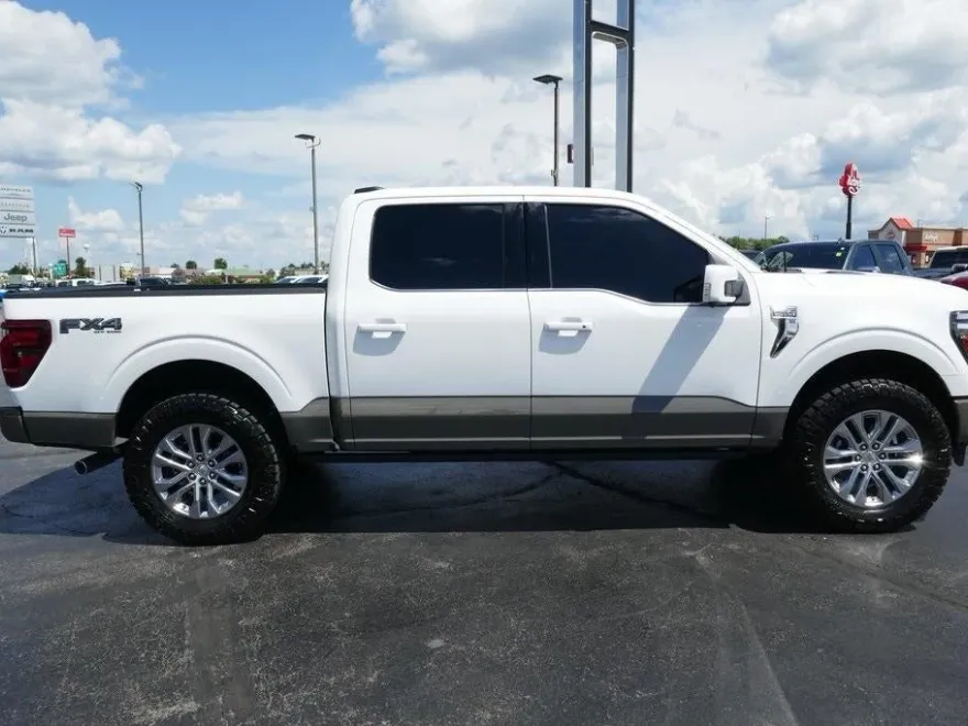 2025 Ford F-150 King Ranch photo 1