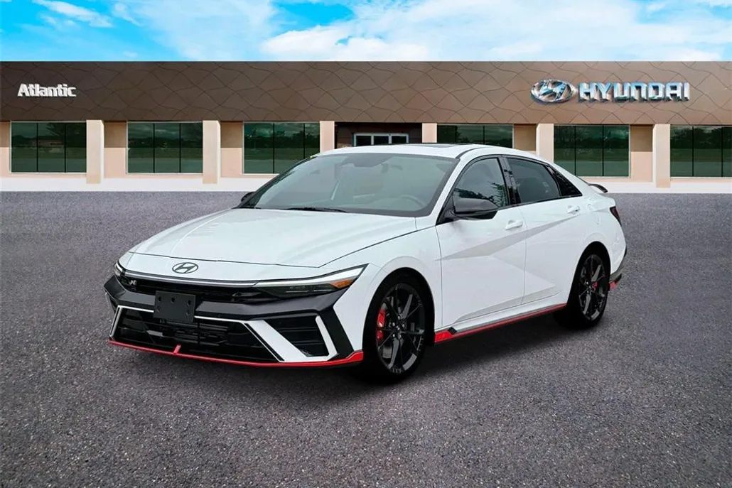 2025 Hyundai Elantra N photo 1
