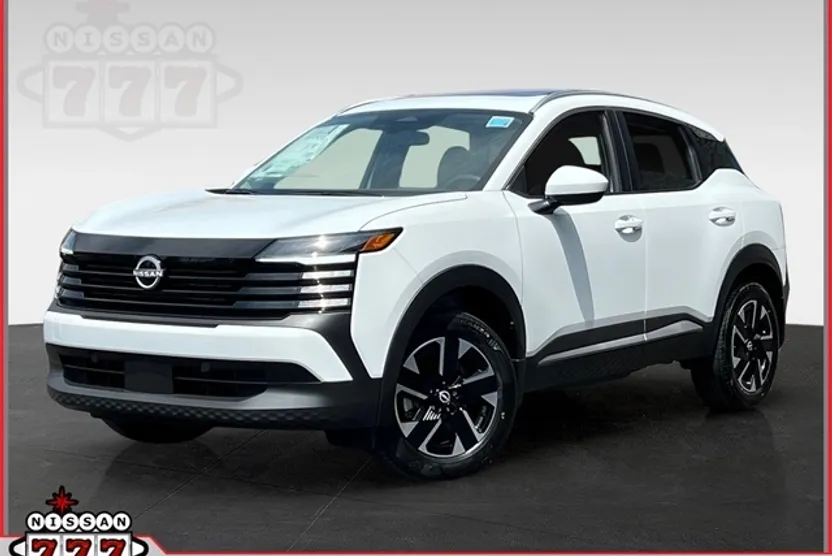 2025 Nissan Kicks SV photo 1