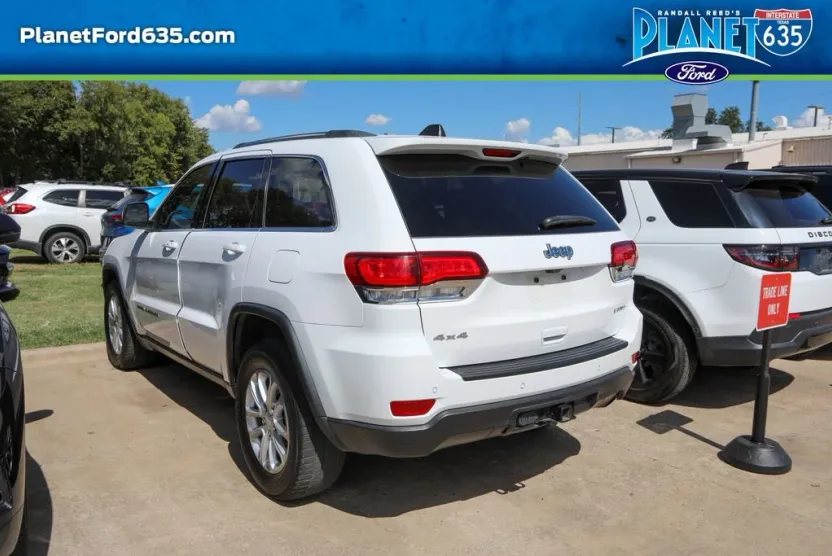 2021 Jeep Grand Cherokee Laredo X photo 1