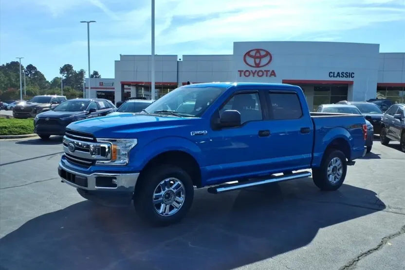2020 Ford F-150 XLT photo 1