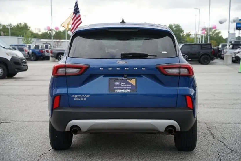 2023 Ford Escape Active photo 1