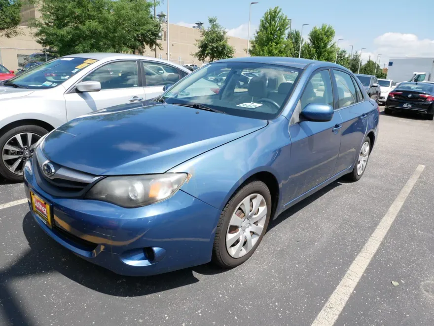 2010 Subaru Impreza 2.5i photo 1