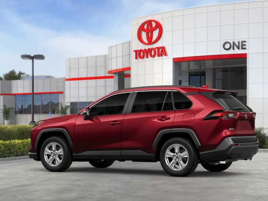 2025 Toyota RAV4 XLE photo 1