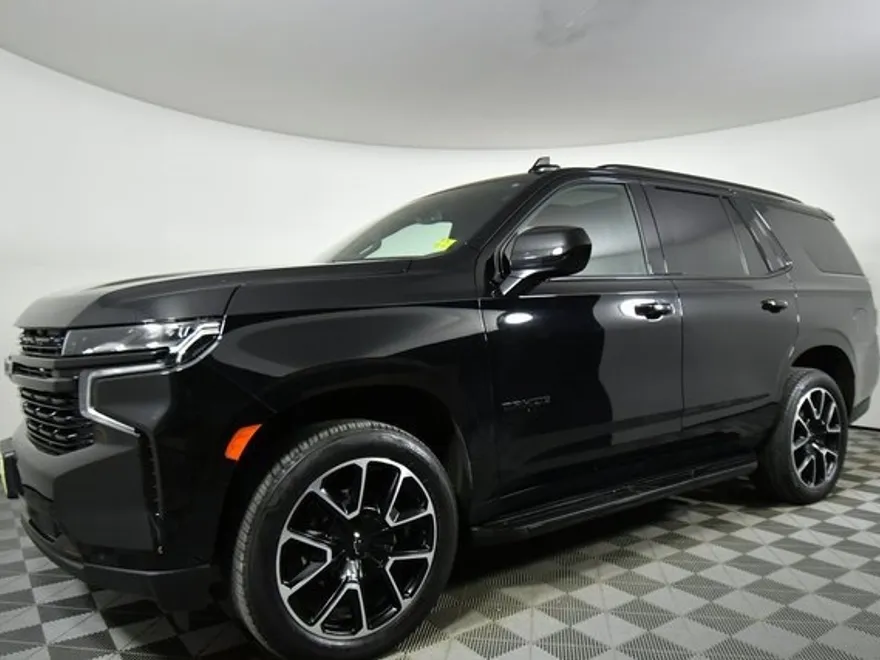 2023 Chevrolet Tahoe RST photo 1
