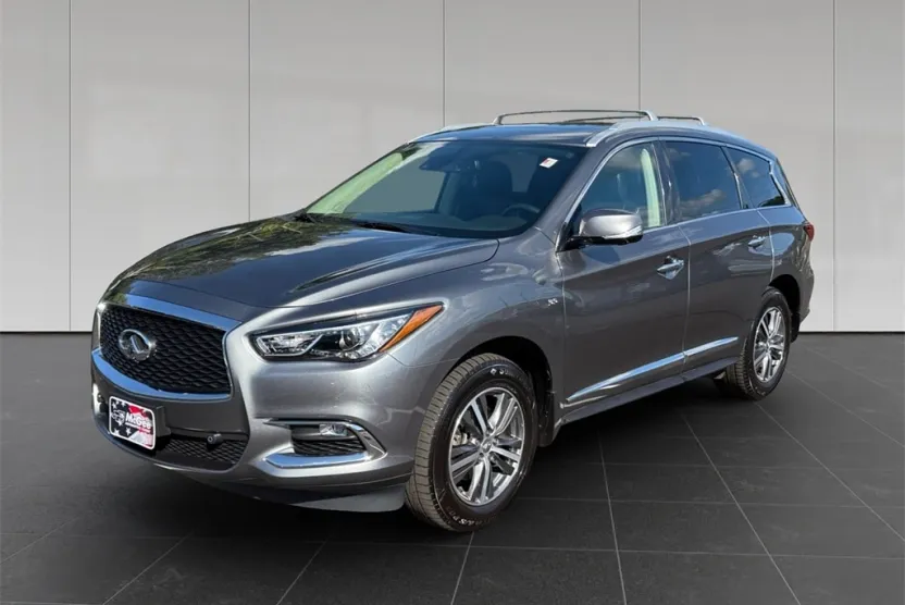 2020 Infiniti QX60 Luxe photo 1