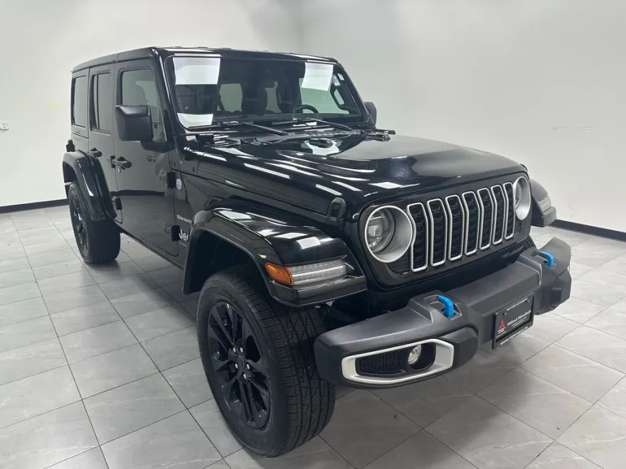 2024 Jeep Wrangler Sahara 4xe photo 1