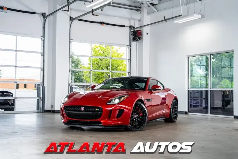 2015 Jaguar F-TYPE R photo 1
