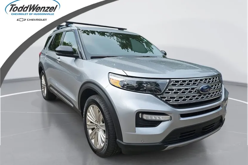 2020 Ford Explorer Limited photo 1