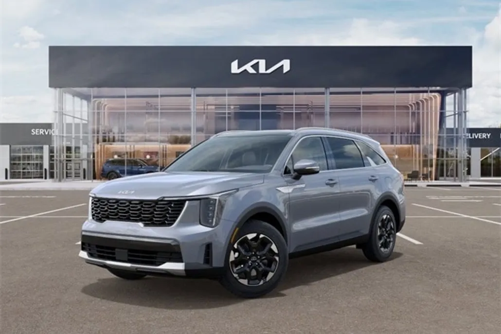 2025 Kia Sorento S photo 1