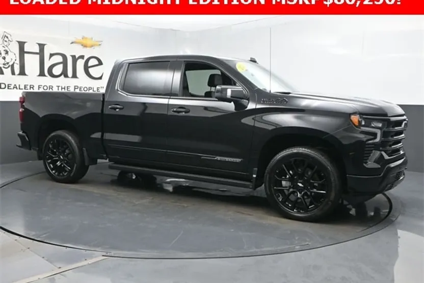 2024 Chevrolet Silverado 1500 High Country photo 1