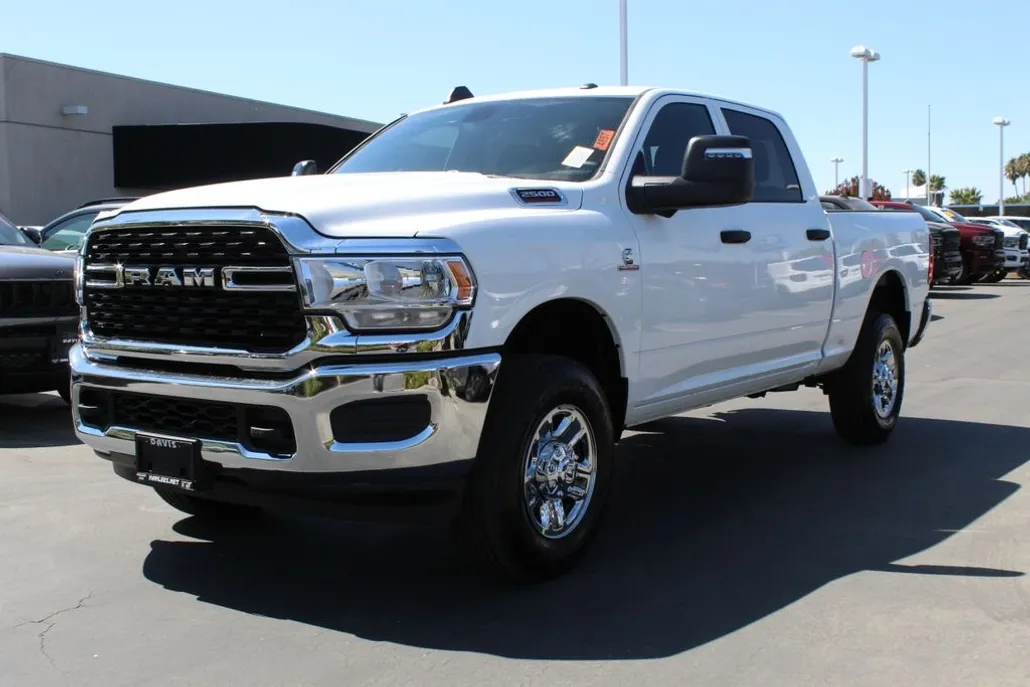 2024 Ram 2500 Tradesman photo 1