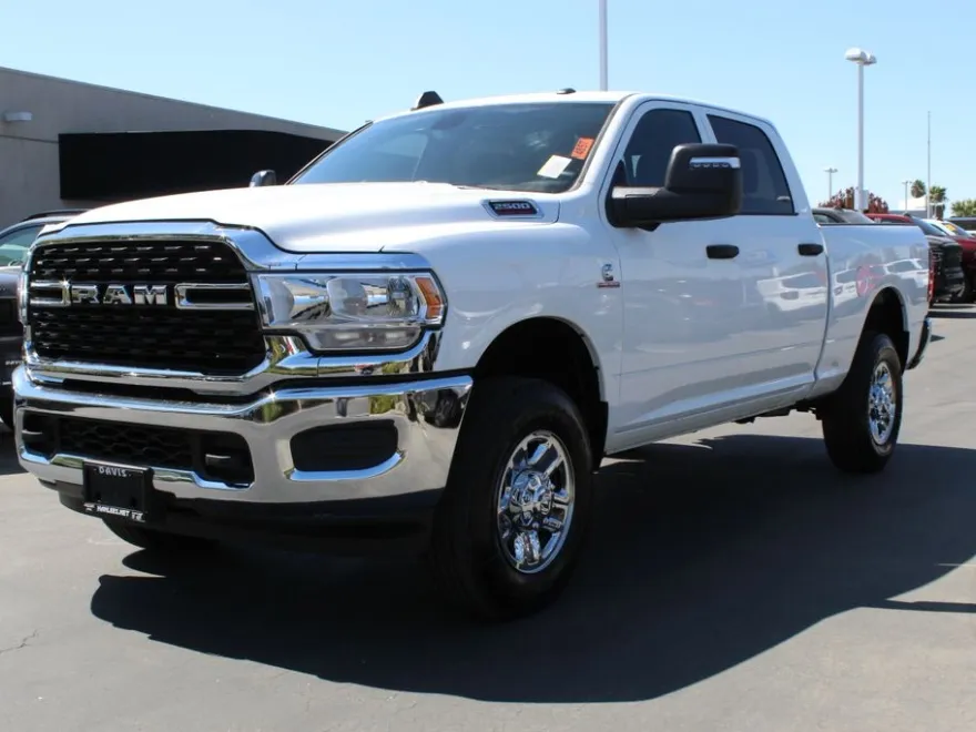 2024 Ram 2500 Tradesman photo 1