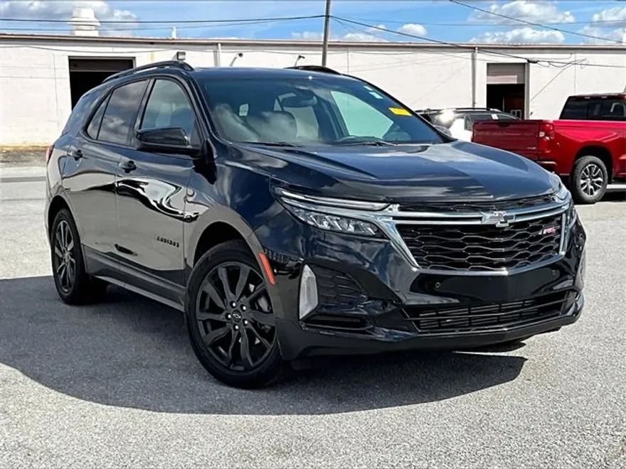 2023 Chevrolet Equinox RS photo 1